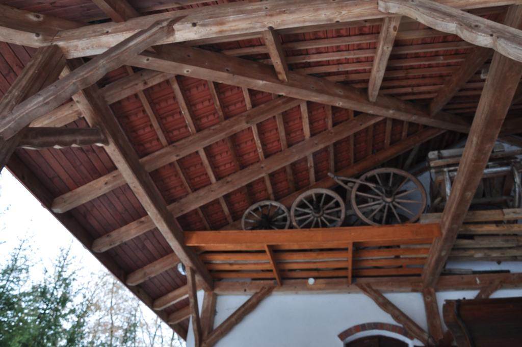 Ostoya Inn & Granary Ясенка Экстерьер фото