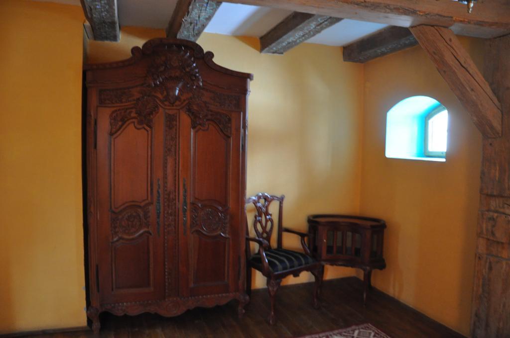 Ostoya Inn & Granary Ясенка Экстерьер фото